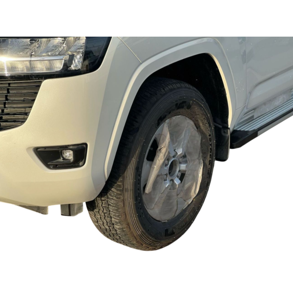Toyota Land Cruiser 300 GXR V6 Twin Turbo EU Specs
