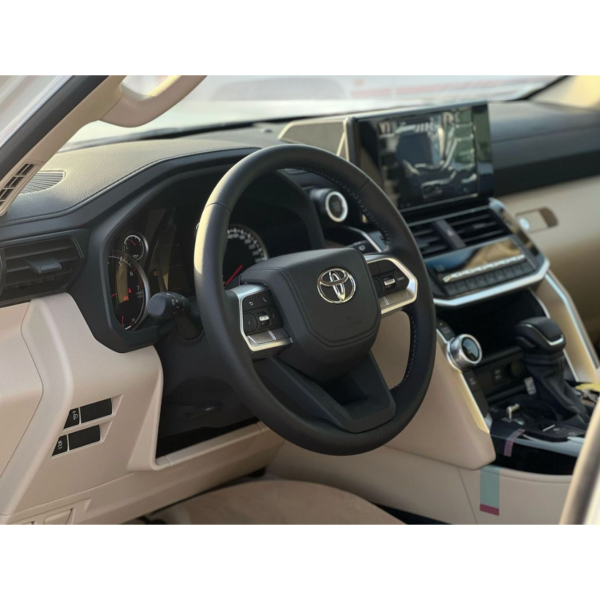 Toyota Land Cruiser 300 GXR V6 Twin Turbo EU Specs
