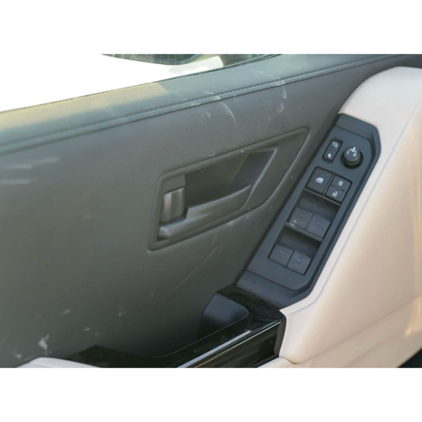 Toyota Land Cruiser 300 GXR V6 Twin Turbo EU Specs