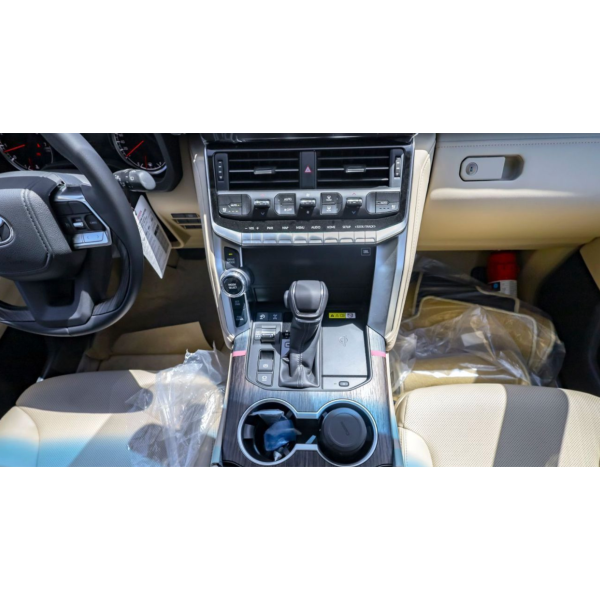 Toyota Land Cruiser 300 VXR V6 Twin Turbo EU Specs