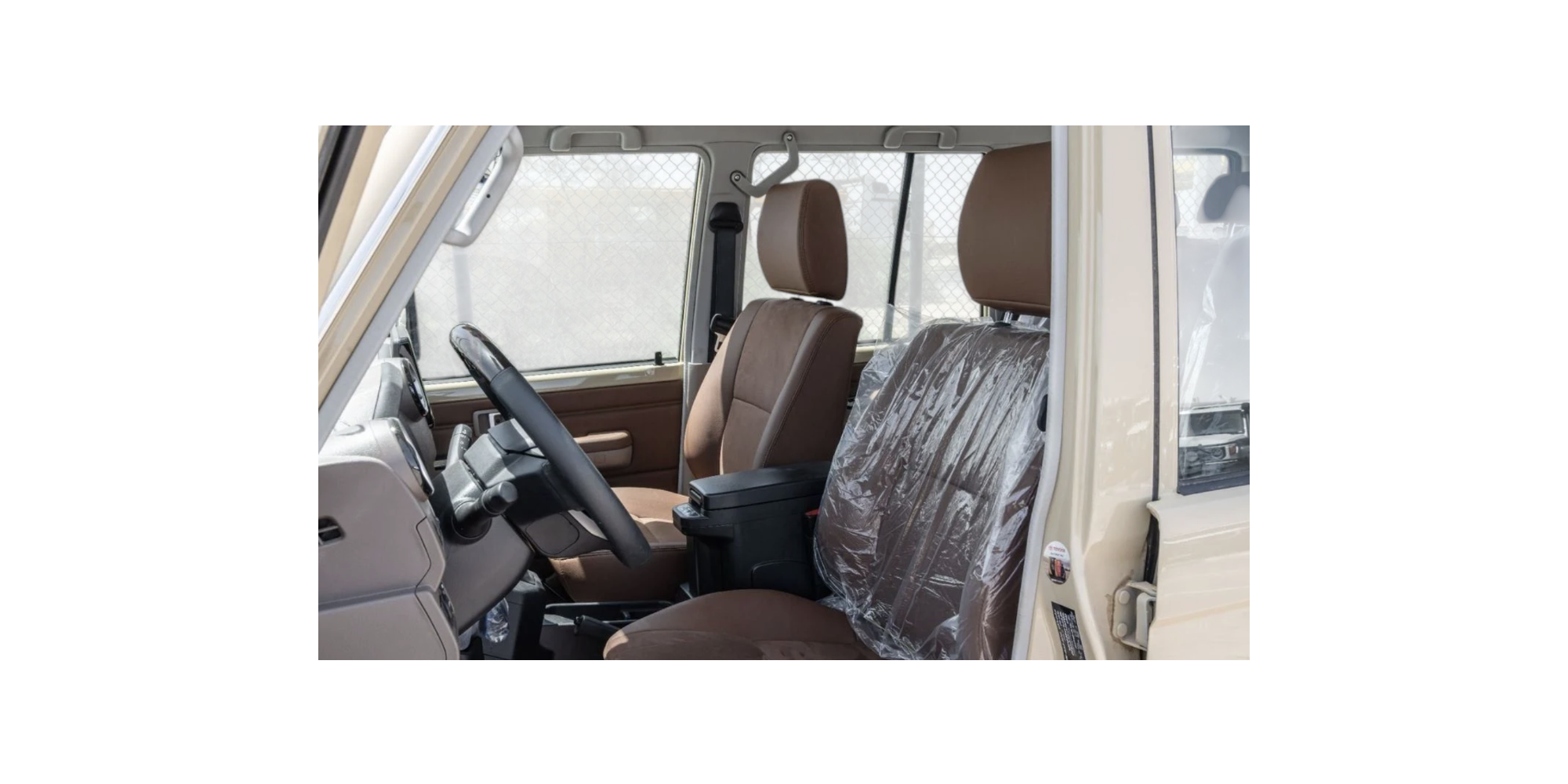 Toyota Land Cruiser 76 AT 2.8 Diesel Euro 6 Modena Motors
