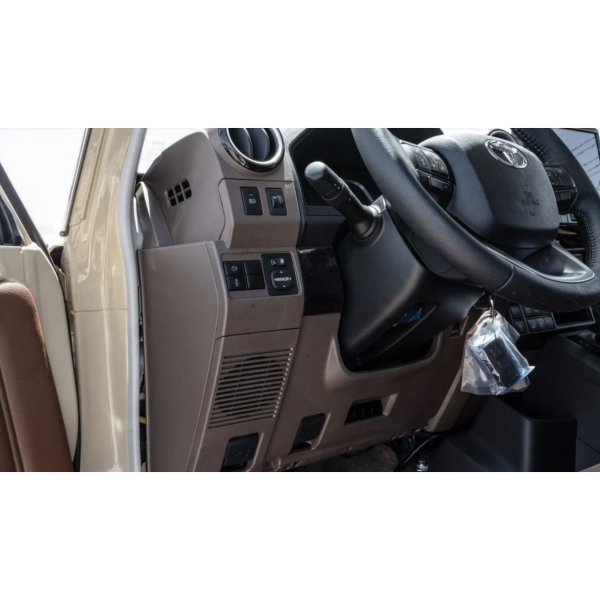 Toyota Land Cruiser 76 AT 2.8 Diesel Euro 6 Modena Motors