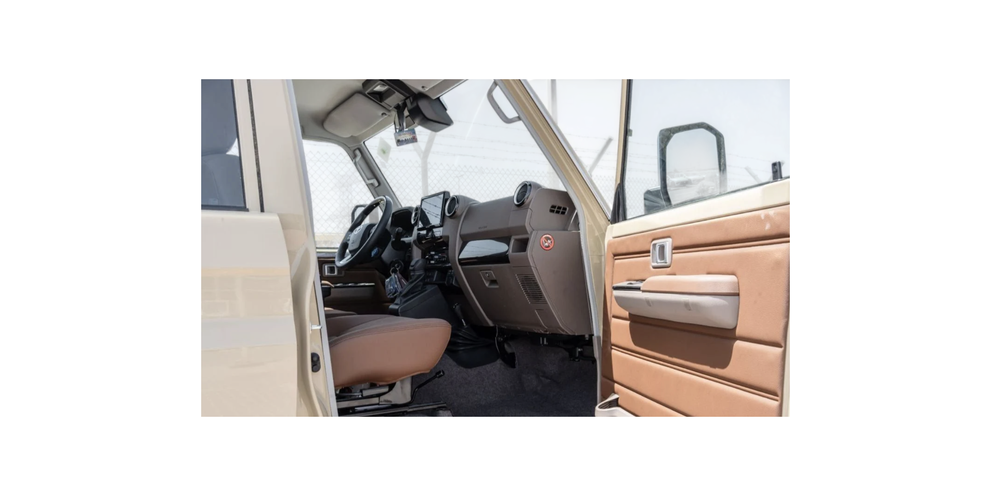 Toyota Land Cruiser 76 AT 2.8 Diesel Euro 6 Modena Motors