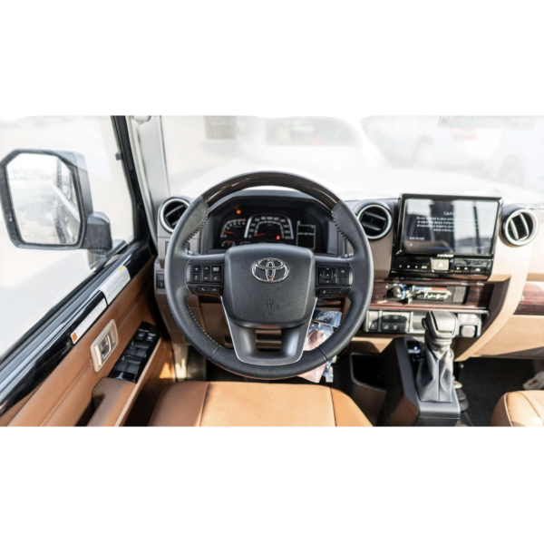 Toyota Land Cruiser 76 AT 2.8 Diesel Euro 6 Modena Motors