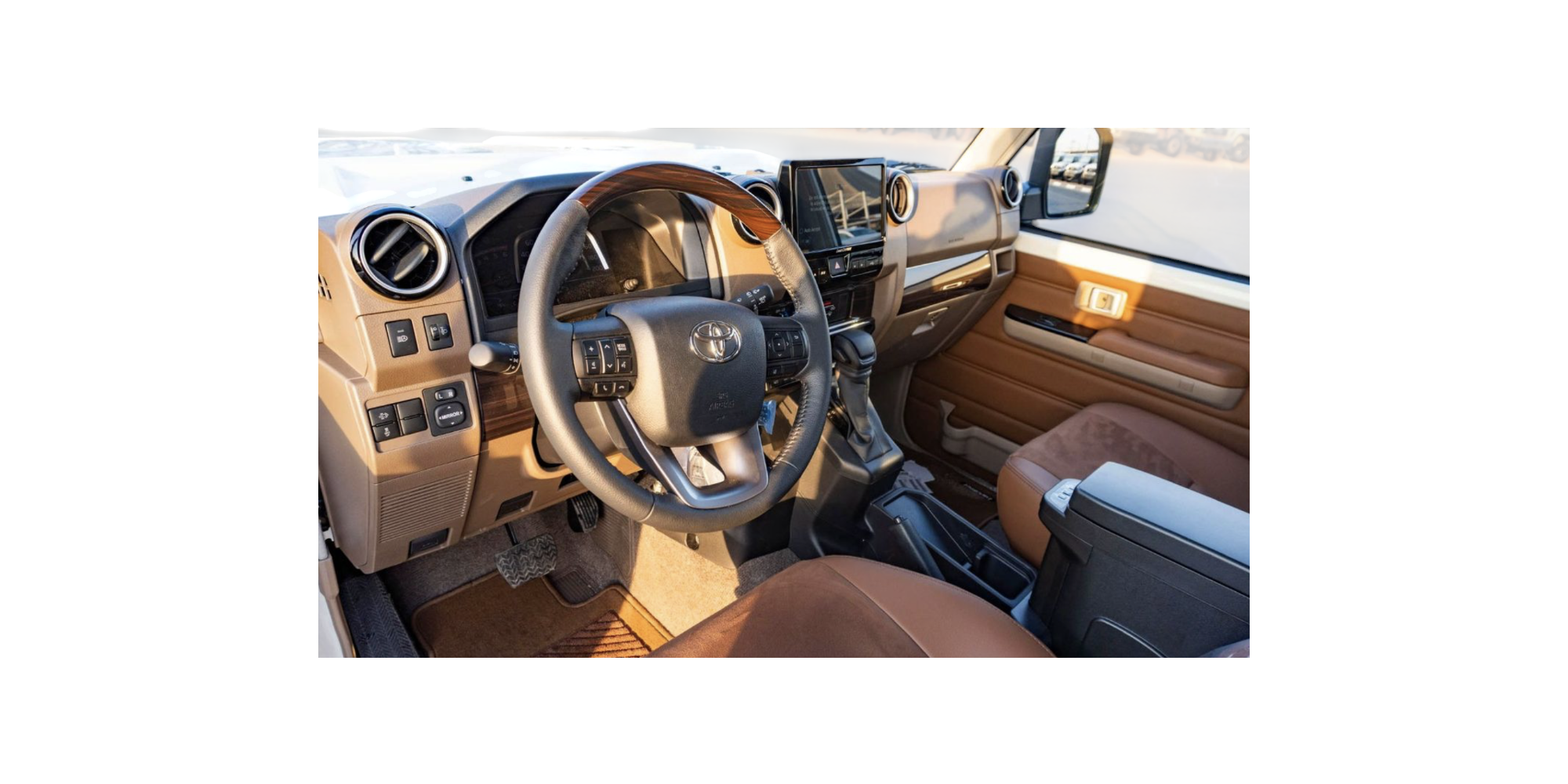 Toyota Land Cruiser 76 AT 2.8 Diesel Euro 6 Modena Motors