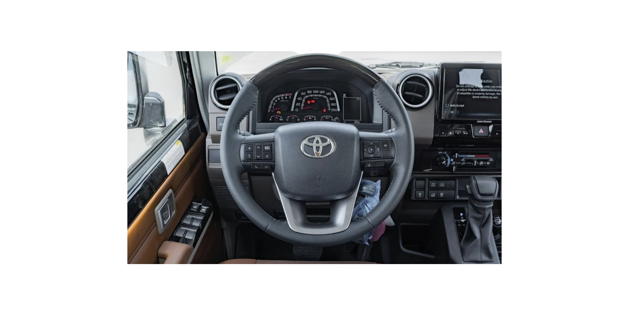 Toyota Land Cruiser 76 AT 2.8 Diesel Euro 6 Modena Motors