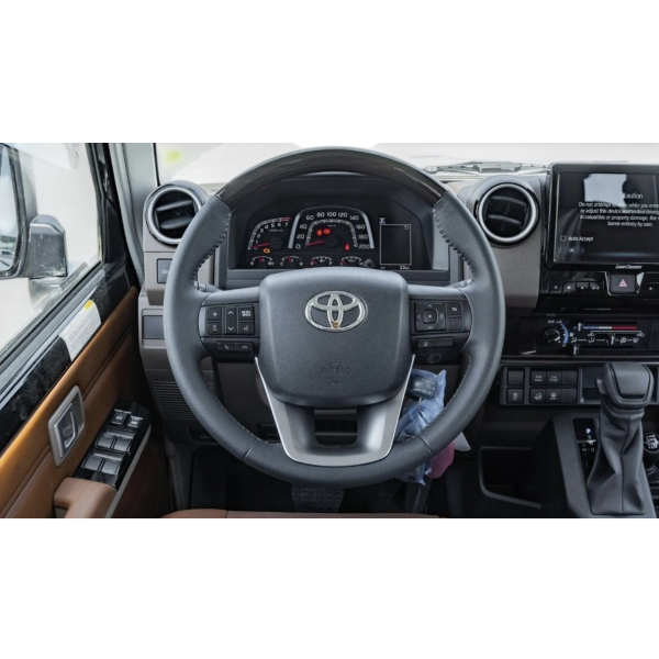 Toyota Land Cruiser 76 AT 2.8 Diesel Euro 6 Modena Motors