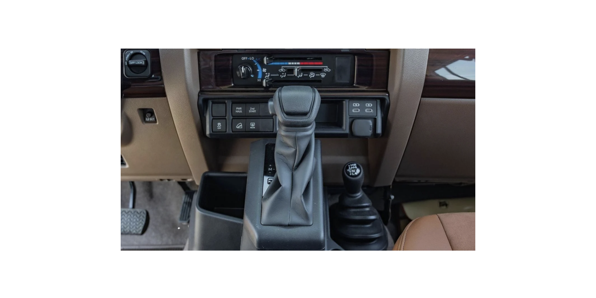 Toyota Land Cruiser 76 AT 2.8 Diesel Euro 6 Modena Motors