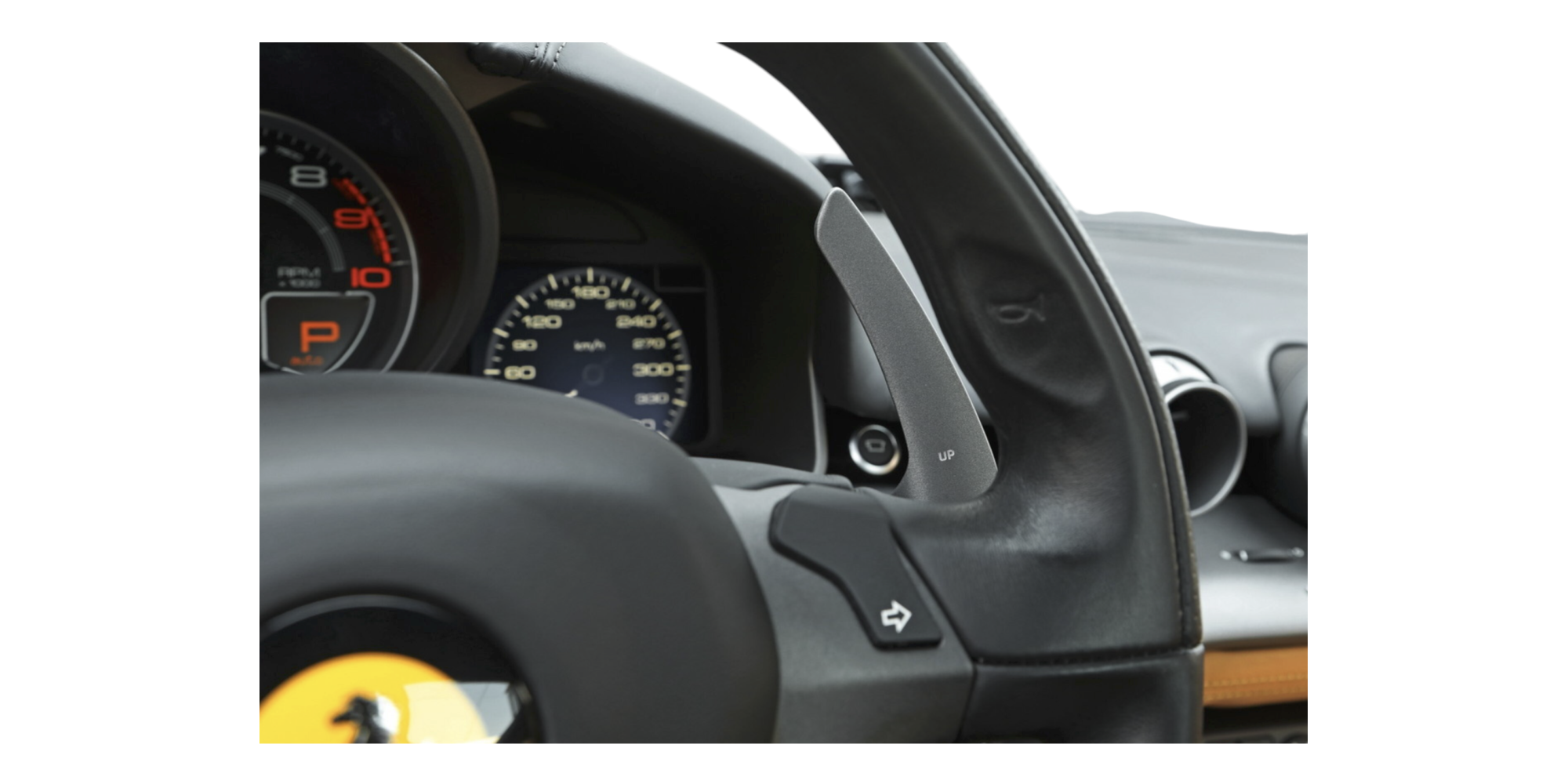 Ferrari F12 Berlinetta kaufen Modena Motors GmbH