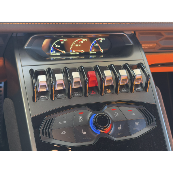 Lamborghini Huracan Spyder LP580-2 Supercar di Lusso