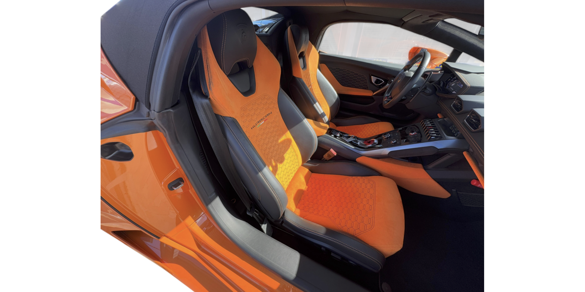 Lamborghini Huracan Spyder LP580-2 Supercar di Lusso