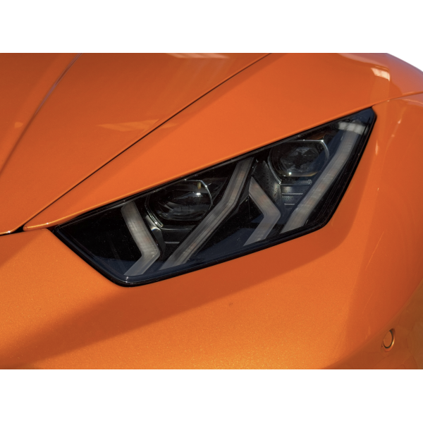 Lamborghini Huracan Spyder LP580-2 Supercar di Lusso
