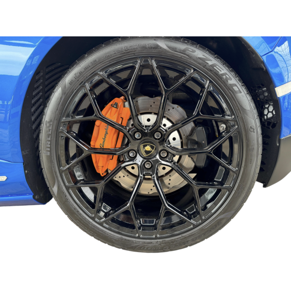 Lamborghini Huracan EVO Coupe RWD Supercar di Lusso