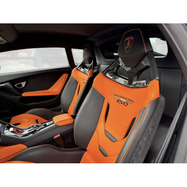 Lamborghini Huracan EVO Coupe RWD Supercar di Lusso