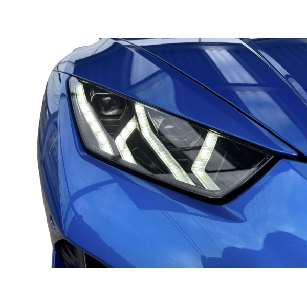 Lamborghini Huracan EVO Coupe RWD Supercar di Lusso