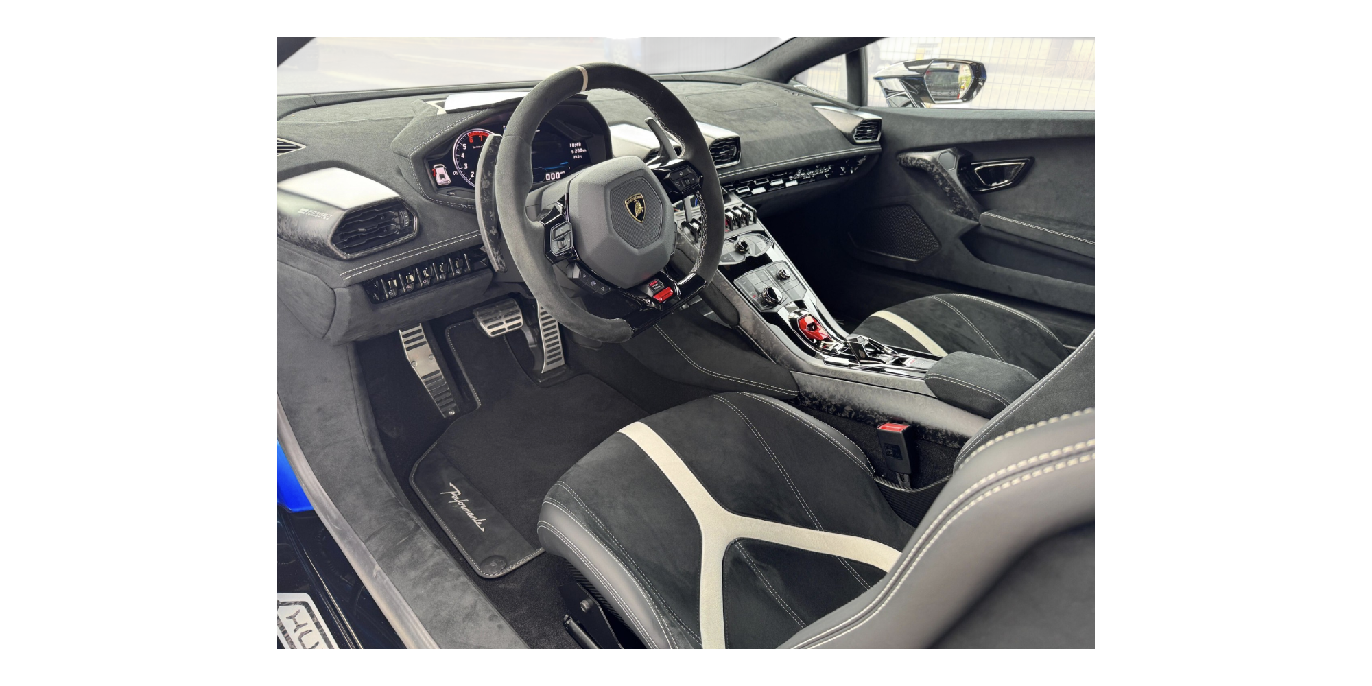 Lamborghini Huracan Performante Supercar di Lusso
