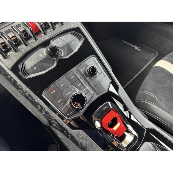 Lamborghini Huracan Performante Supercar di Lusso