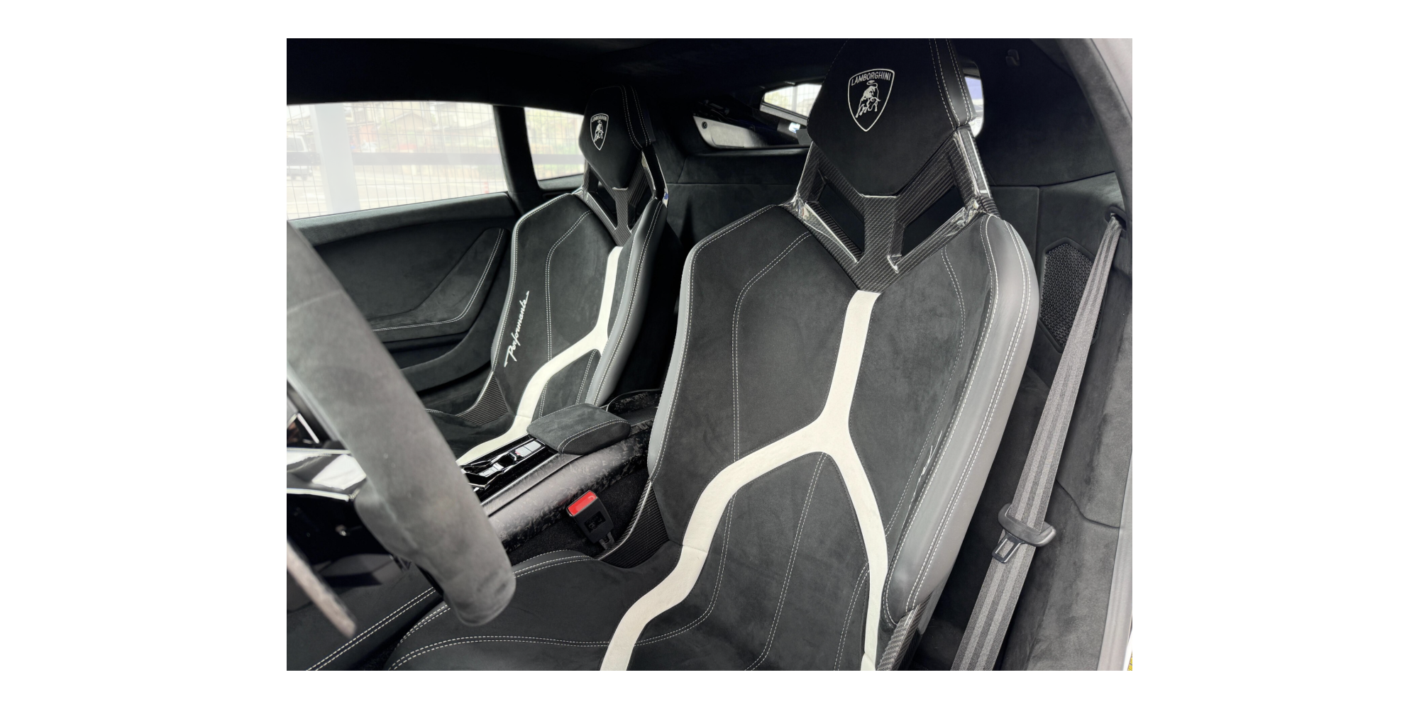 Lamborghini Huracan Performante Supercar di Lusso