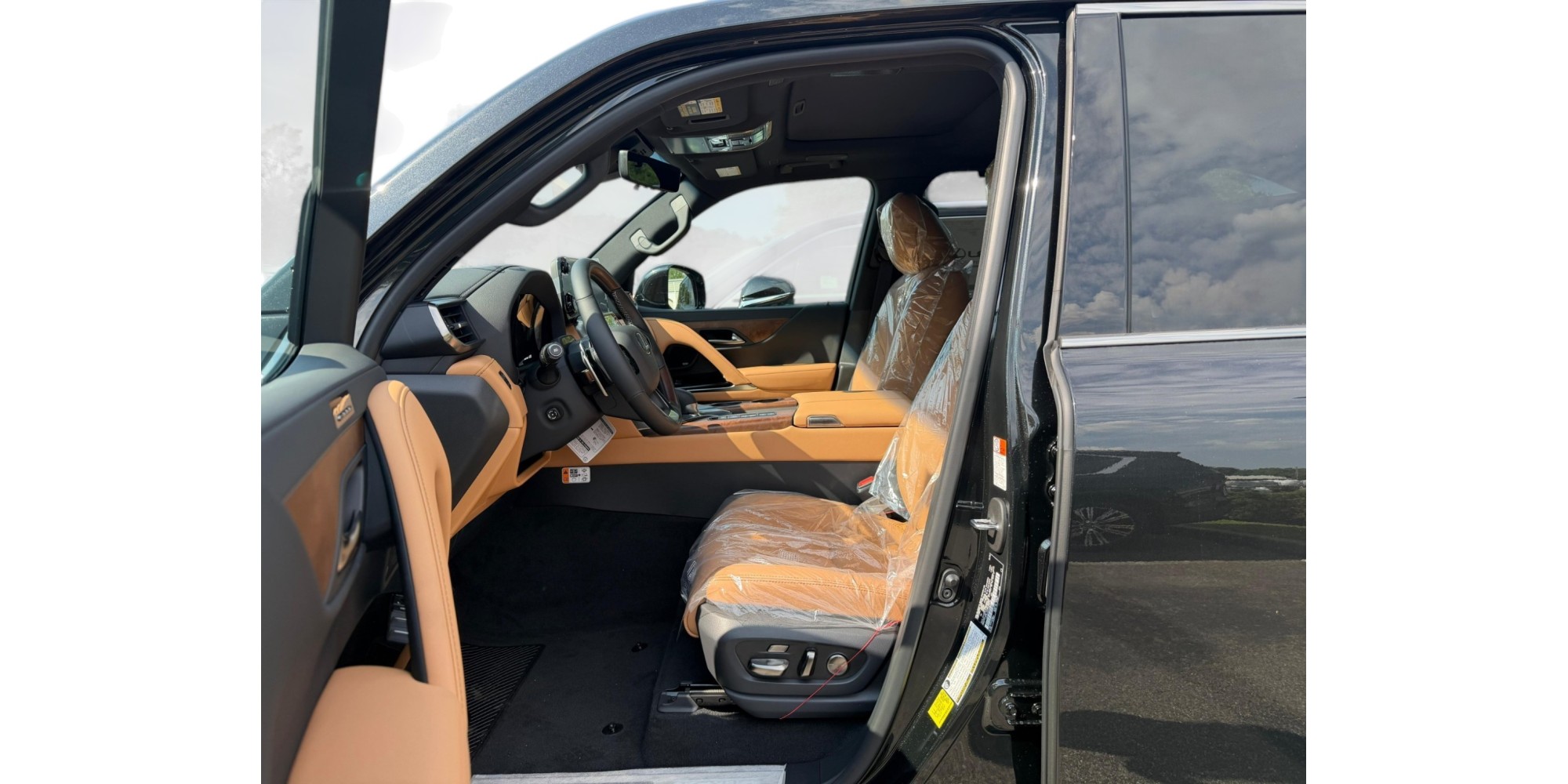 Lexus LX 700h Luxury Hybrid Luxury SUV for Sale