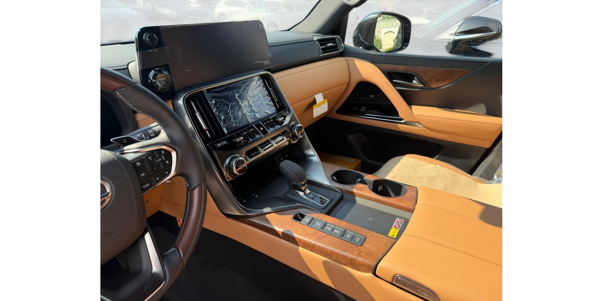 Lexus LX 700h Luxury Hybrid Luxury SUV for Sale