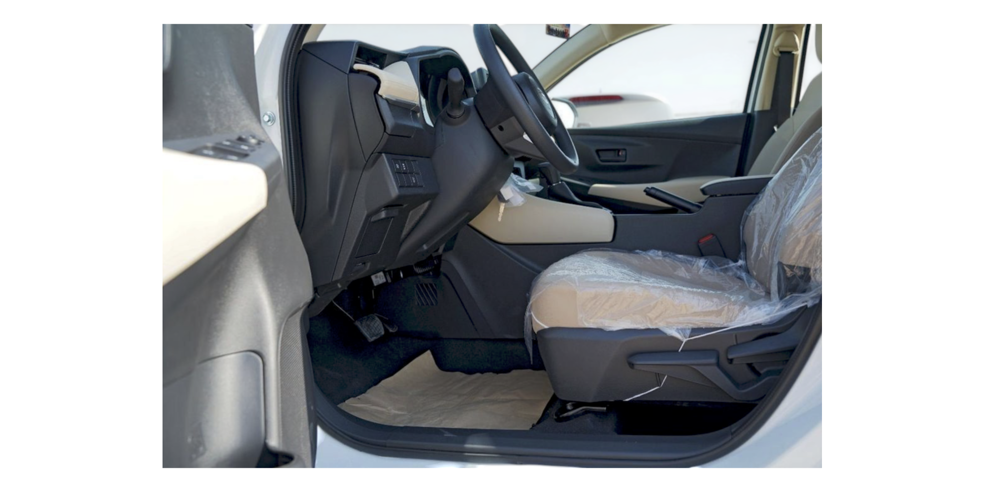 Toyota Yaris Y Sedan 1.3 Petrol Automatic for Sale