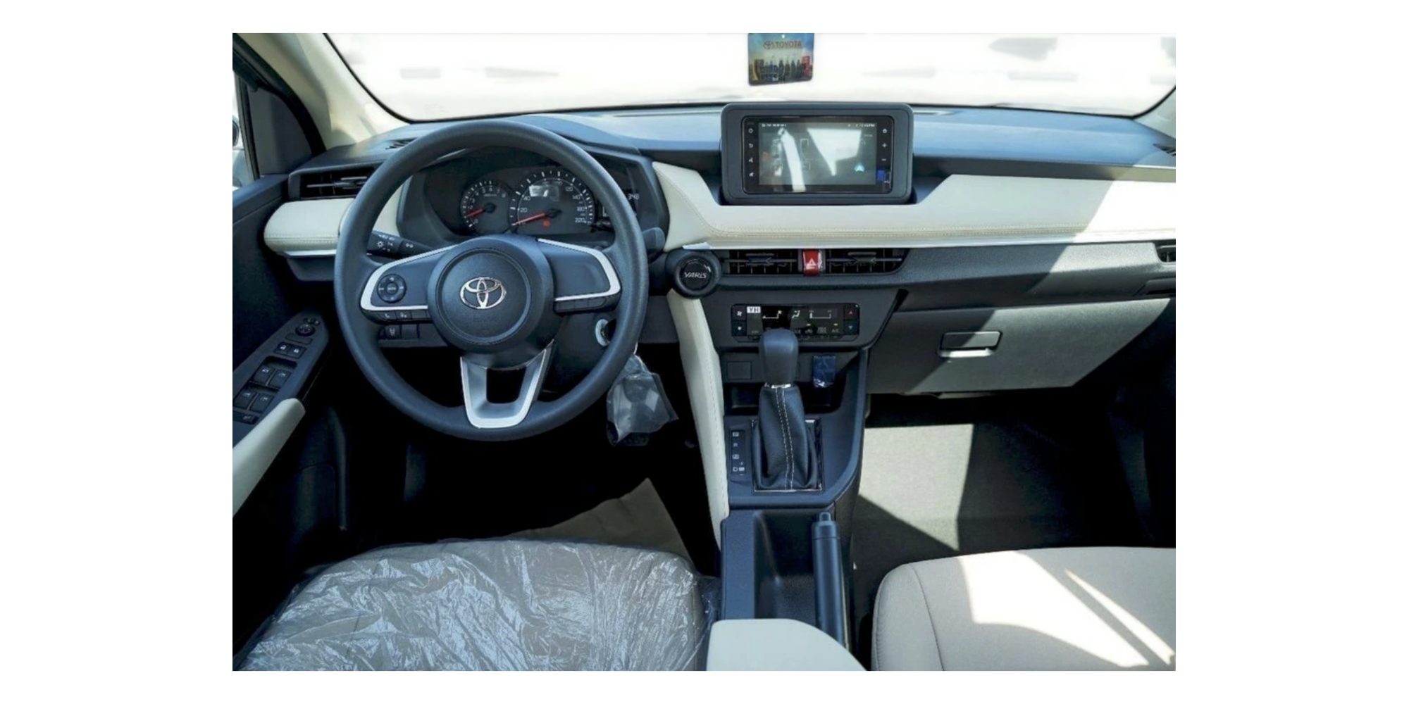 Toyota Yaris Y Sedan 1.3 Petrol Automatic for Sale
