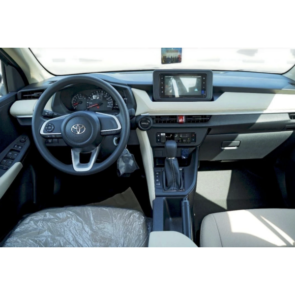 Toyota Yaris Y Sedan 1.3 Petrol Automatic for Sale