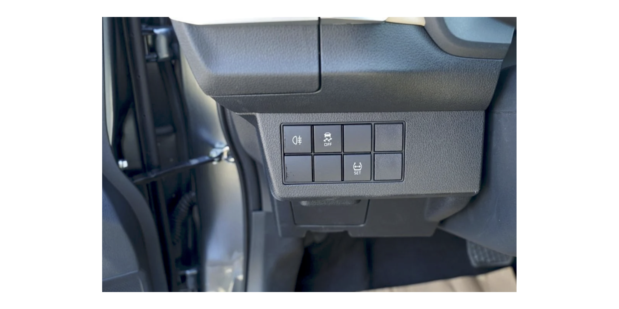 Toyota Yaris Y Sedan 1.3 Petrol Automatic for Sale