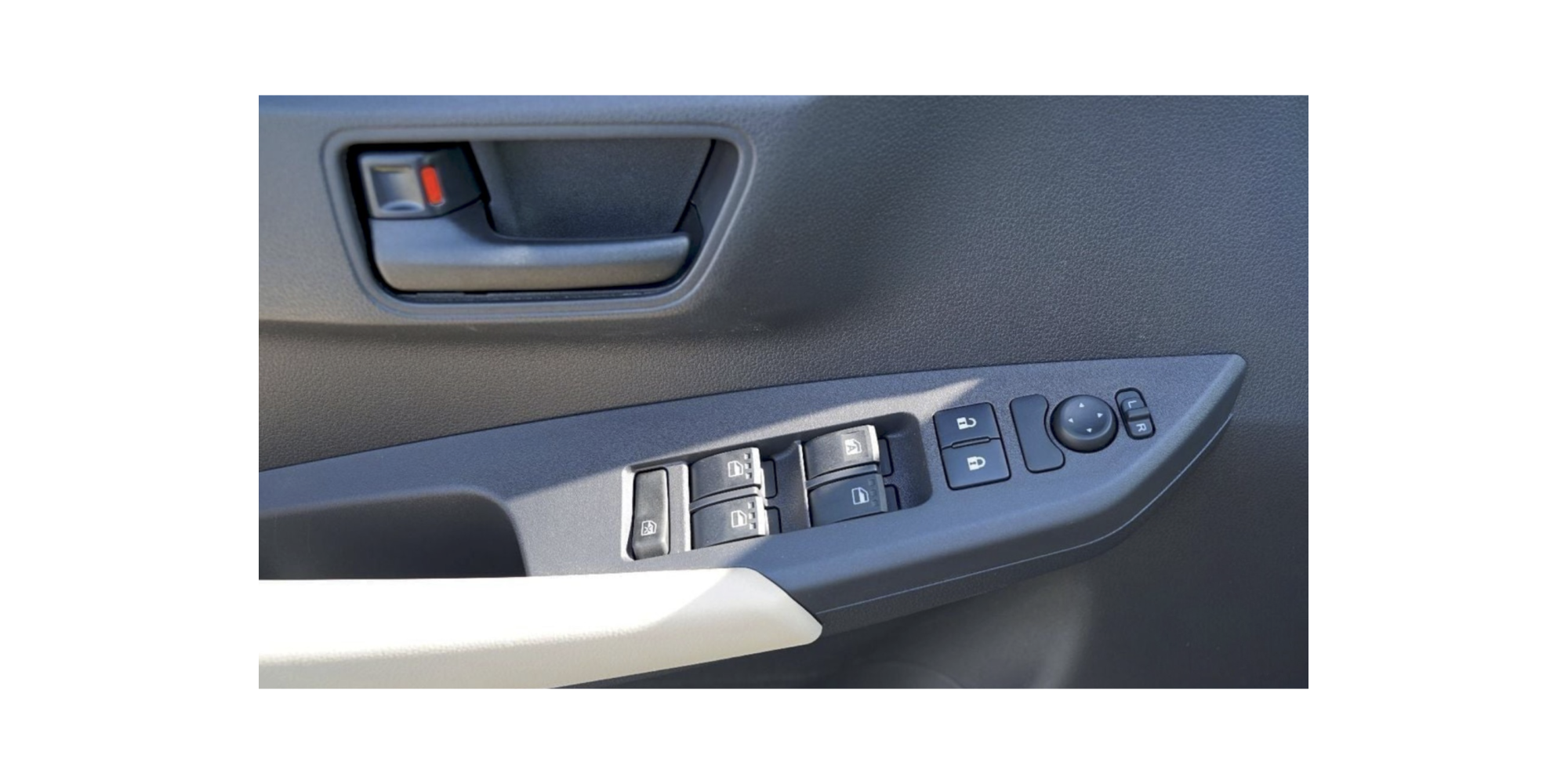Toyota Yaris Y Sedan 1.3 Petrol Automatic for Sale