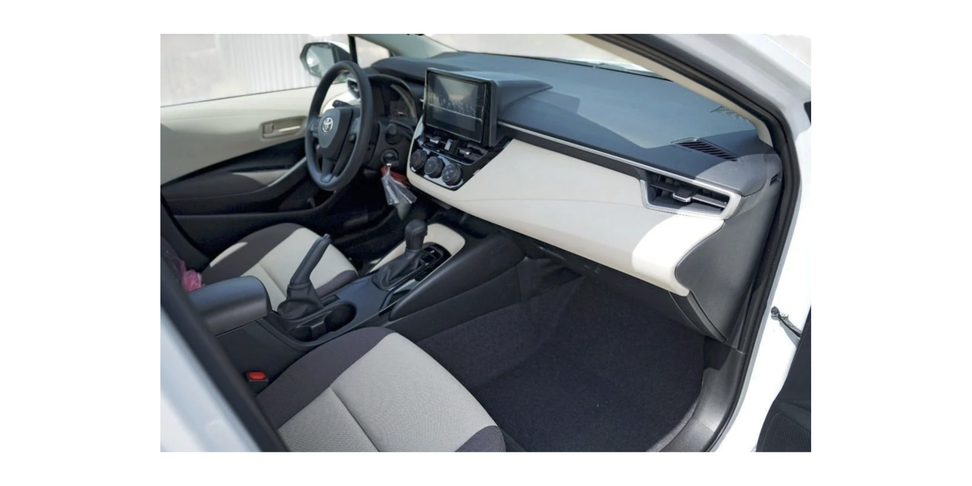 Toyota Corolla Sedan 1.6 Petrol CVT Automatic New