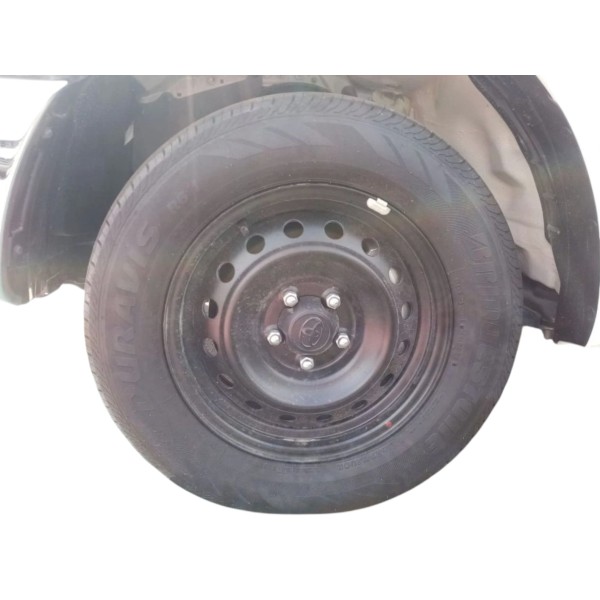 Toyota Hilux Double Cab 2.4 Diesel 4x2 Manual Truck