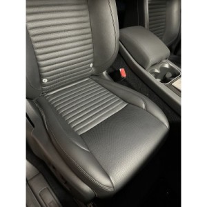 Land Rover Discovery Sport | SUV Iconico e Versatile