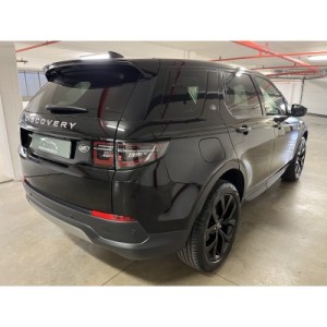 Land Rover Discovery Sport | SUV Iconico e Versatile