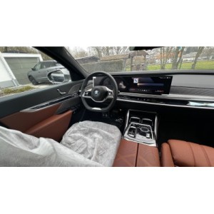 BMW Serie 7 | Lusso ed Eleganza Sconto -12