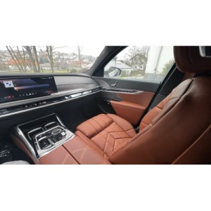 BMW Serie 7 | Lusso ed Eleganza Sconto -12