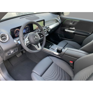 Mercedes-Benz GLB 200 | Compact and Spacious SUV