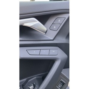 Audi RS 3 Sportback - Velocità e Ingegneria Precisa