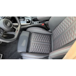 Audi RS 3 Sportback - Velocità e Ingegneria Precisa