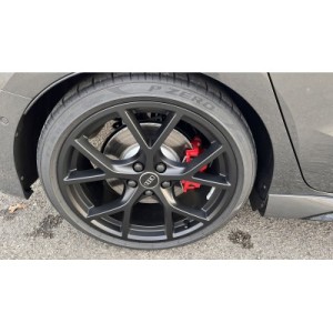 Audi RS 3 Sportback - Velocità e Ingegneria Precisa