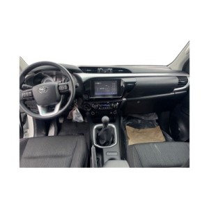 Toyota Hilux SR5 | Robust und Zuverlässig