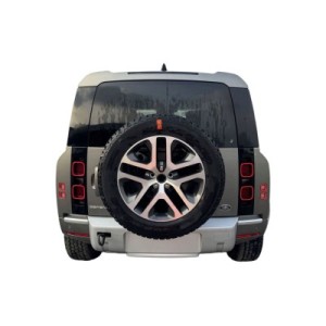 Land Rover Defender XS | Off-Road Icon