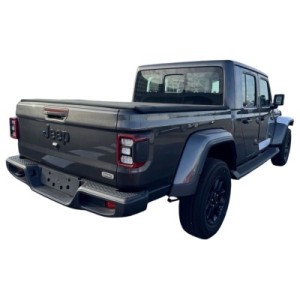 Jeep Gladiator Overland | Style and Strength