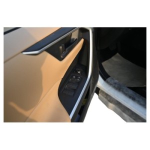 Toyota RAV 4 Hybrid LE | Effizienter SUV