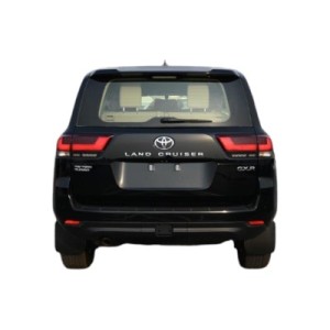 Toyota Land Cruiser GXR | Potenza e Versatilità