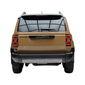 Toyota Land Cruiser 28 4WD | SUV Spazioso