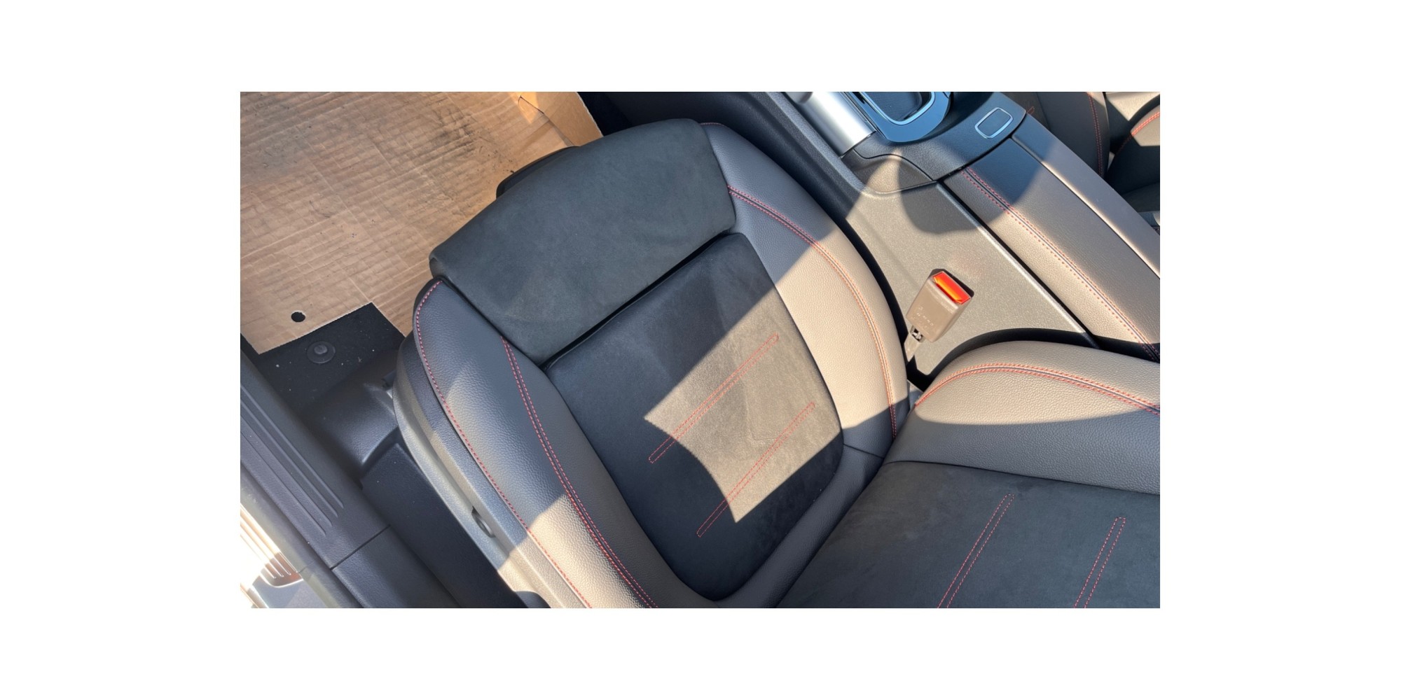 Mercedes-Benz GLB | Save 14% on Luxury SUV