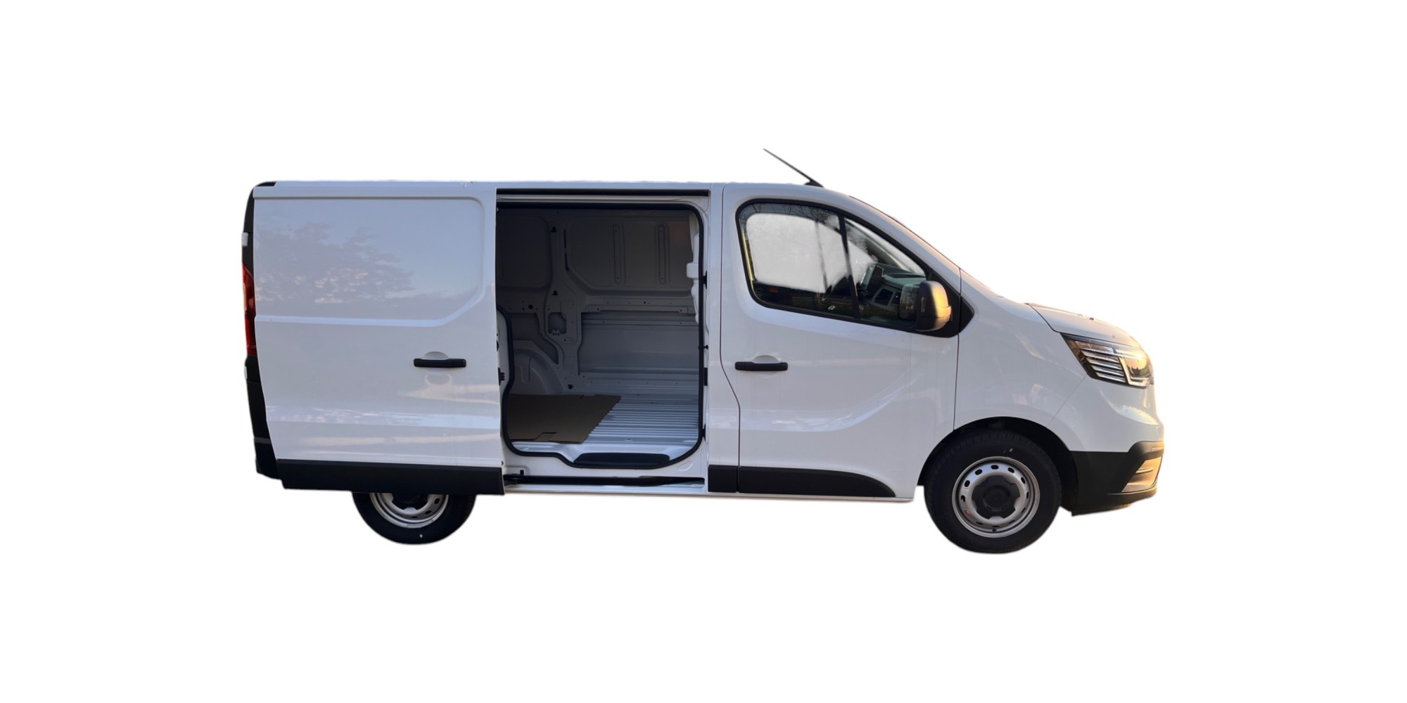 Renault Trafic 2.0 DCI - Versatile Van with Efficiency