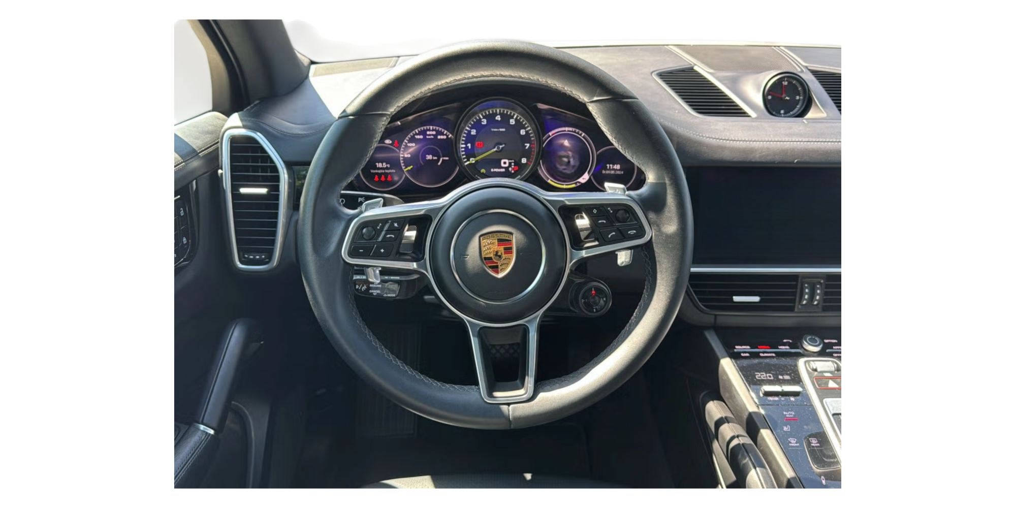 Porsche Cayenne E-Hybrid Platinum – Luxus SUV | Modena Motors GMBH