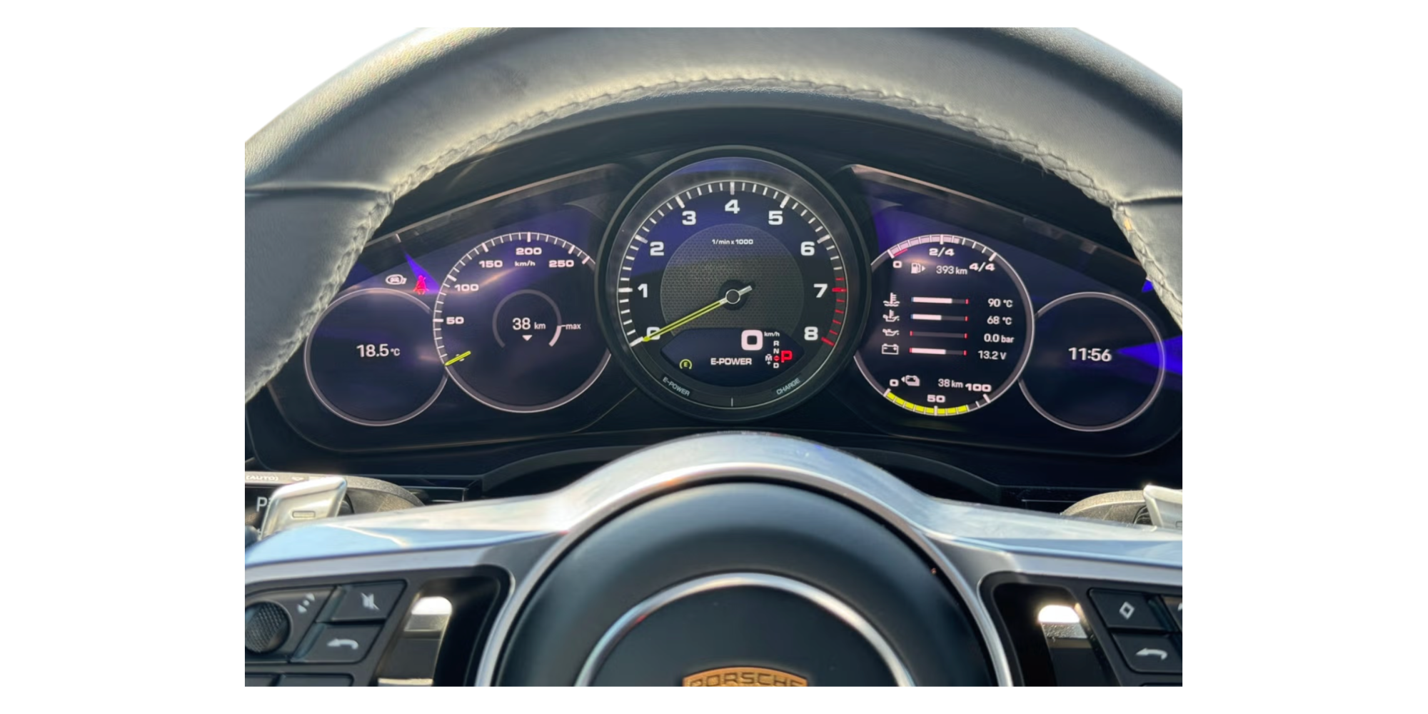 Porsche Cayenne E-Hybrid Platinum – Luxus SUV | Modena Motors GMBH