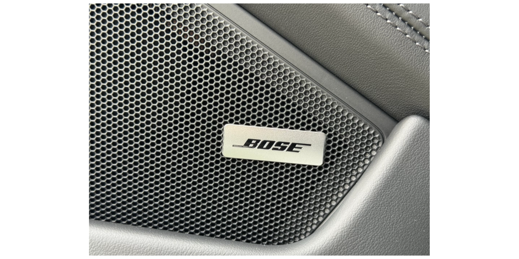 Porsche 911 992.2 Carrera - Ikonischer Sportwagen | Modena Motors GMBH